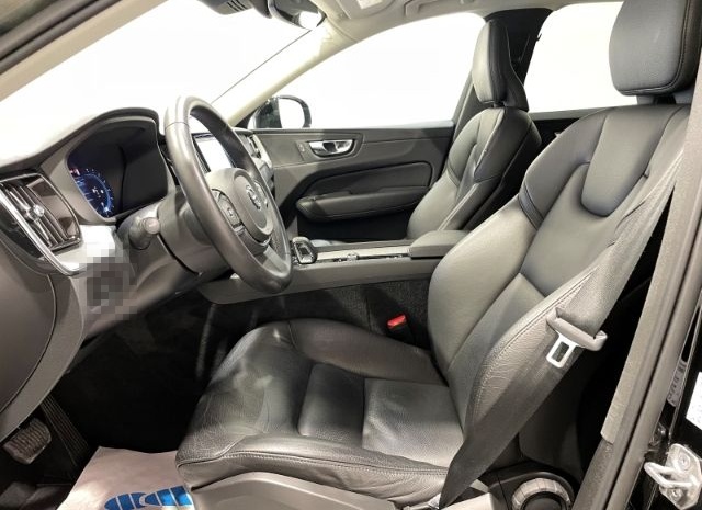 Volvo XC60 B4 Core Leder LED Navi Klima PDC foto 5
