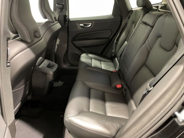 Volvo XC60 B4 Core Leder LED Navi Klima PDC foto 7