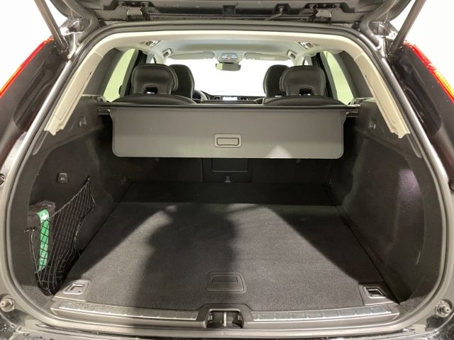 Volvo XC60 B4 Core Leder LED Navi Klima PDC foto 8