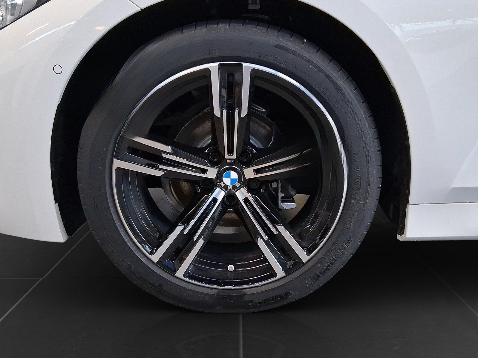 BMW 318d Touring UPE - 59.820,- € #exclusive foto 8