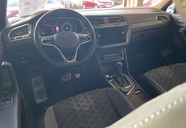 Volkswagen Tiguan Allspace R-Line 2.0 TDI 4Motion Sportpake foto 8