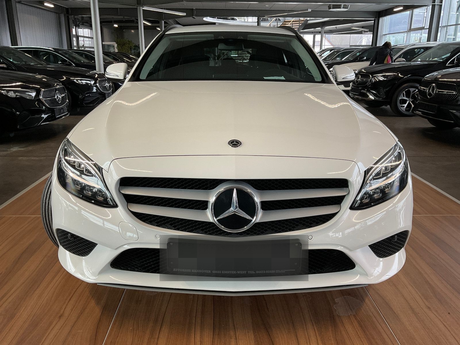 Mercedes-Benz C 180d T GARMIN/AHK/LED/KAMERA/BUSINESS foto 4