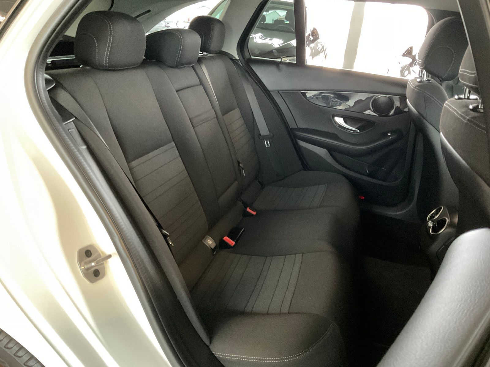 Mercedes-Benz C 180d T GARMIN/AHK/LED/KAMERA/BUSINESS foto 9