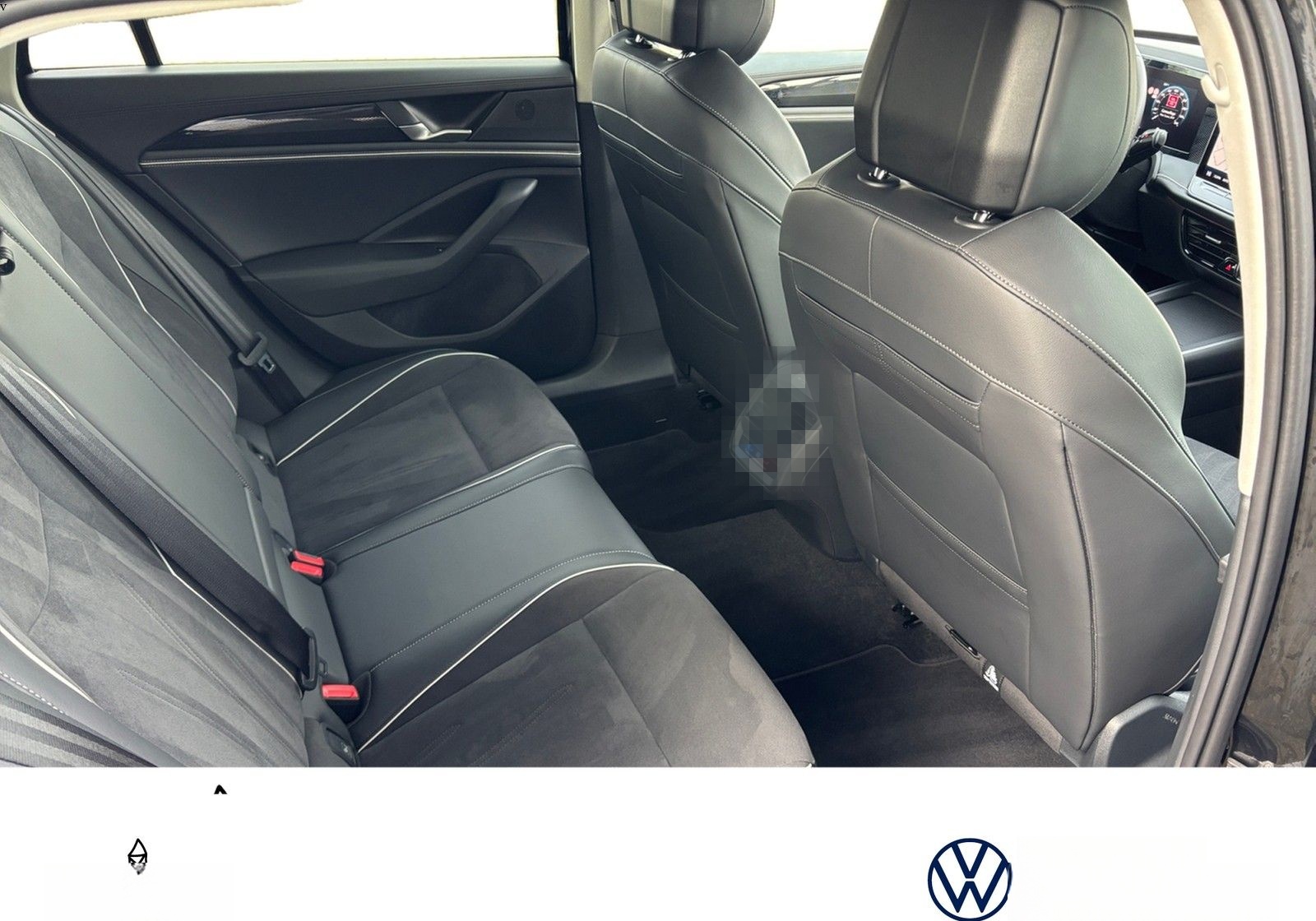 Volkswagen Passat Variant Business 1.5 eTSI DSG AHK LED NAV foto 15