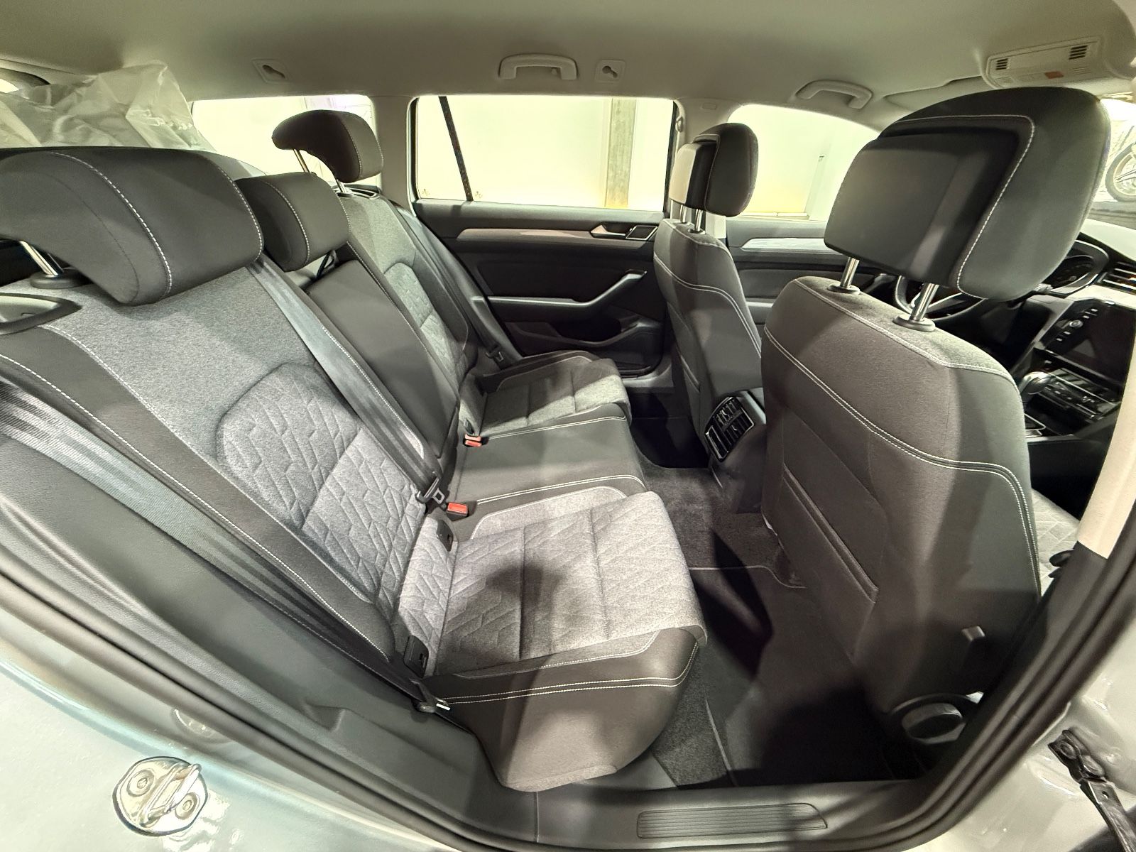 Volkswagen Passat Variant Business 2.0 TDI*LED*ACC*Kamera* foto 18