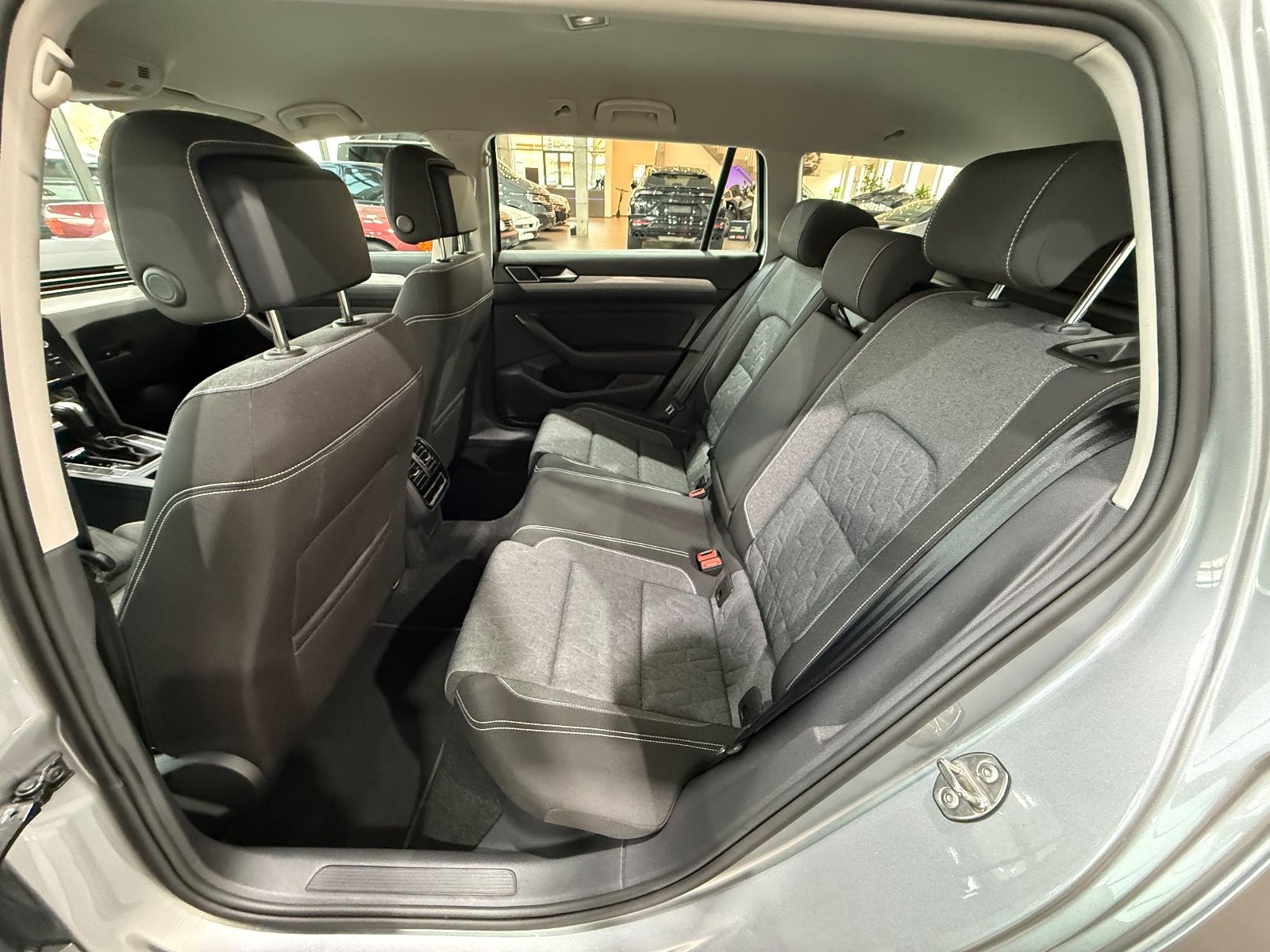 Volkswagen Passat Variant Business 2.0 TDI*LED*ACC*Kamera* foto 20