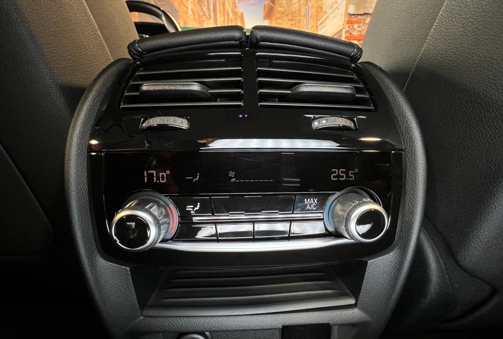 BMW 530 d LCi Automat, LED, Leder, HUD, Standheizung foto 16