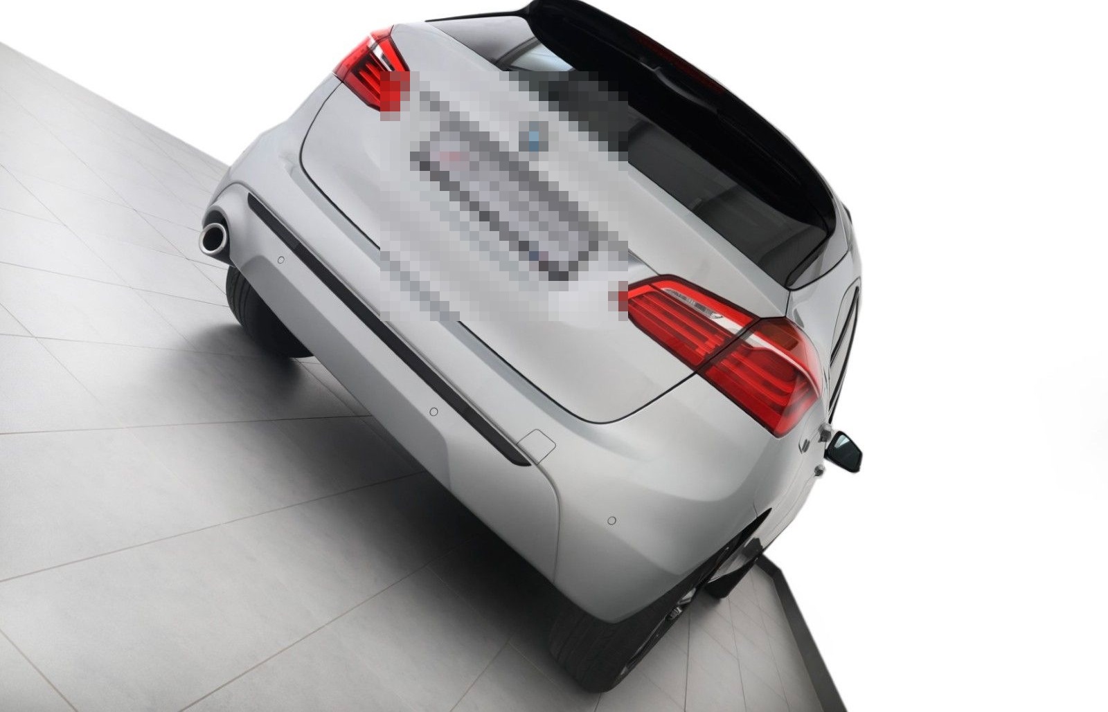 BMW 218i Active Tourer Sport Line LED PANO HUD 17" foto 4