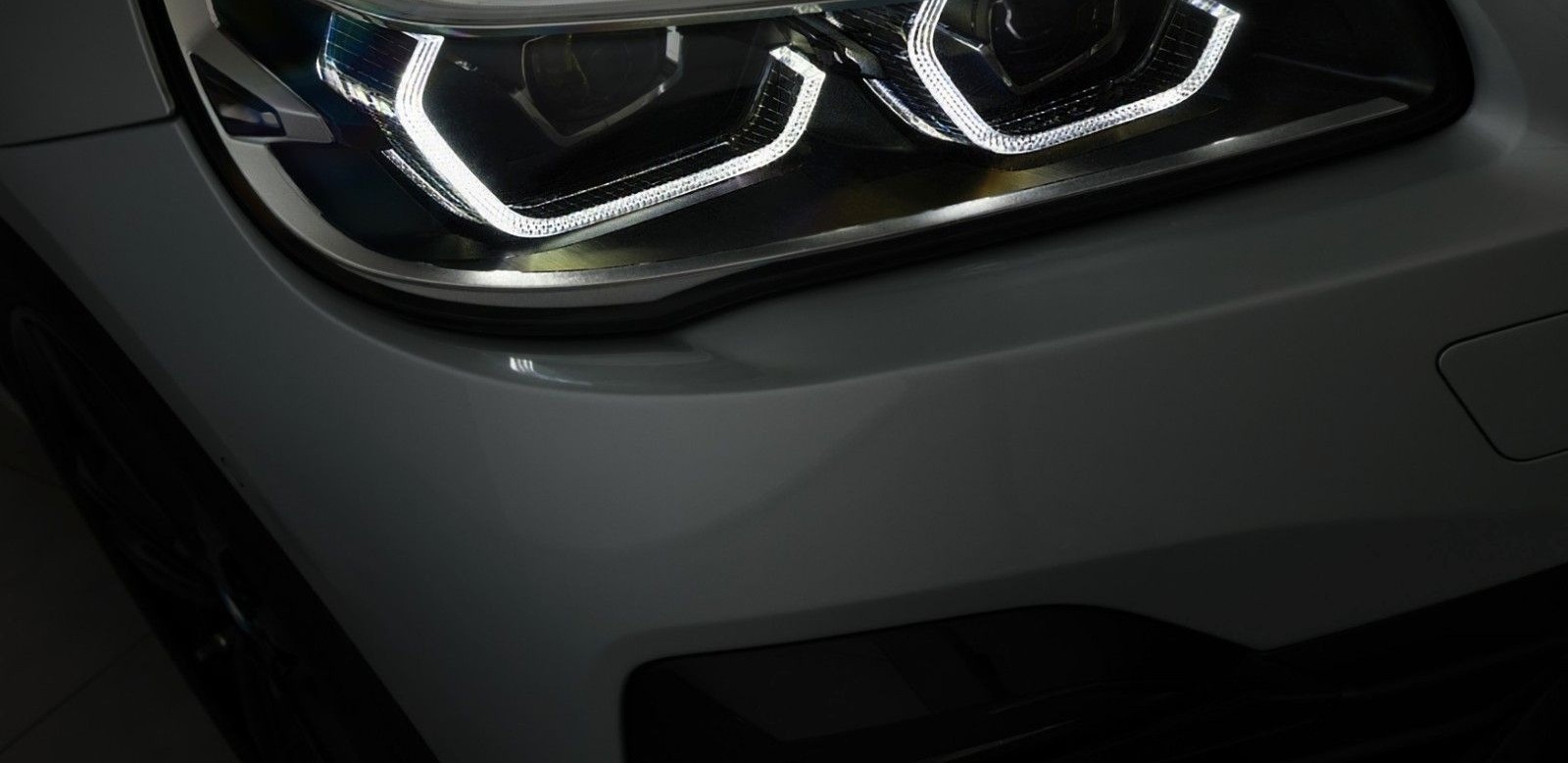 BMW 218i Active Tourer Sport Line LED PANO HUD 17" foto 8