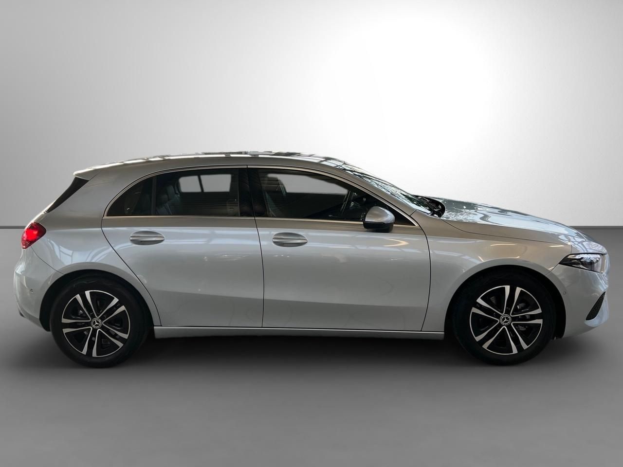 Mercedes-Benz A 180 Progressive AHK Kamera LED Winter-P. foto 8