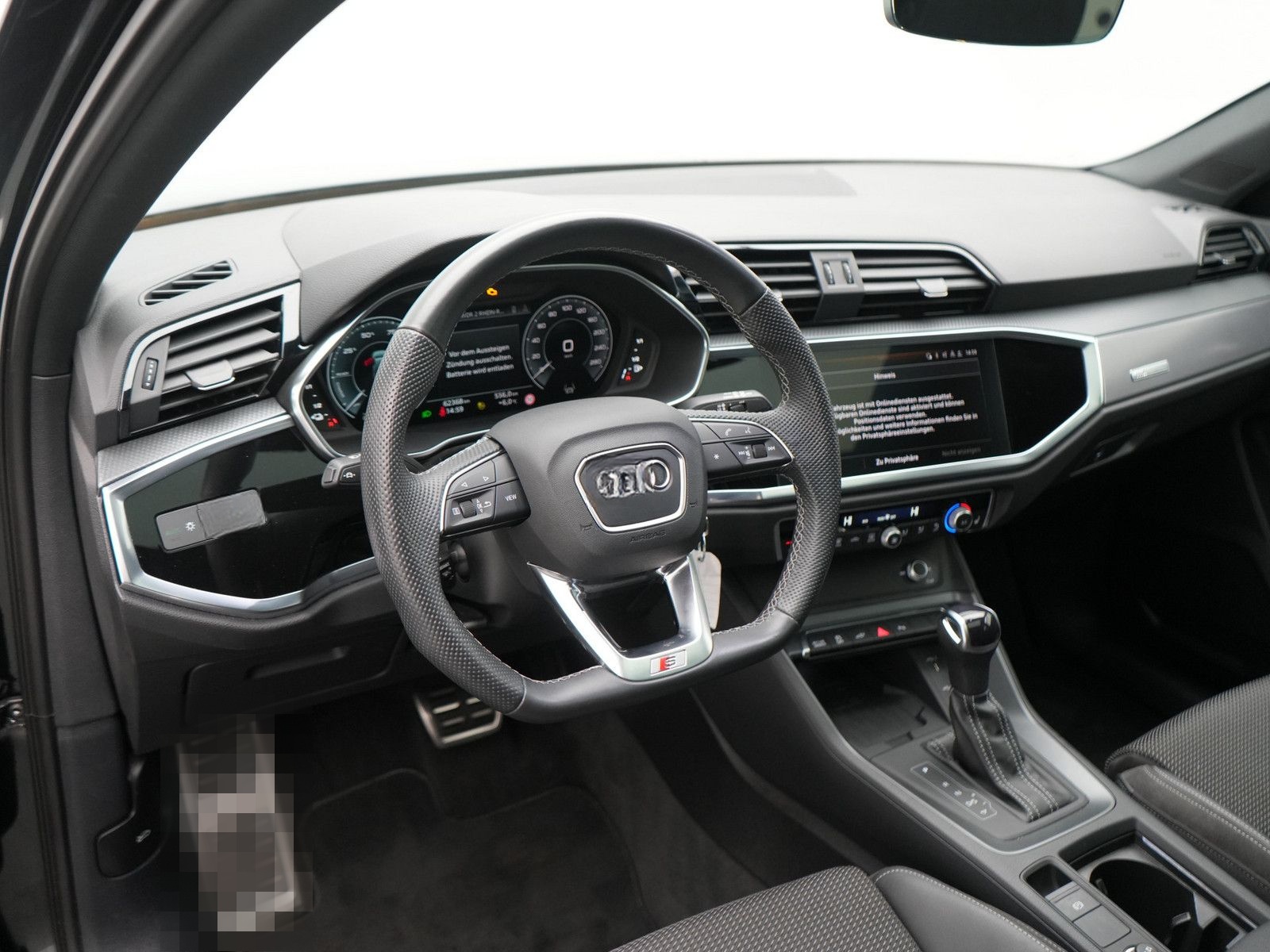 Audi Q3 Sportback 45 e S line S-TRON PANO AHK LEDER foto 5