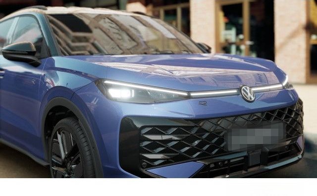 Volkswagen T-Roc R-Line 1.5 eTSI |AreaView|Klima|Headup|LM foto 11