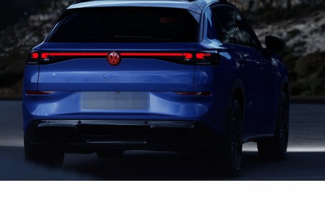 Volkswagen T-Roc R-Line 1.5 eTSI |AreaView|Klima|Headup|LM foto 18