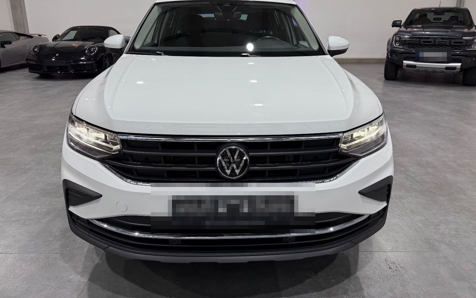 Volkswagen Tiguan Active eHybrid*LED*Ambiente*CarPlay*LHZ* foto 2