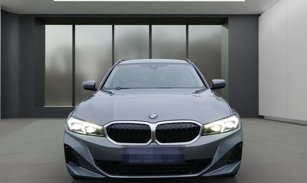 BMW 318i T. LED NAVI EL. HECKKL. PDC SHZ DAB FSE 17" foto 3