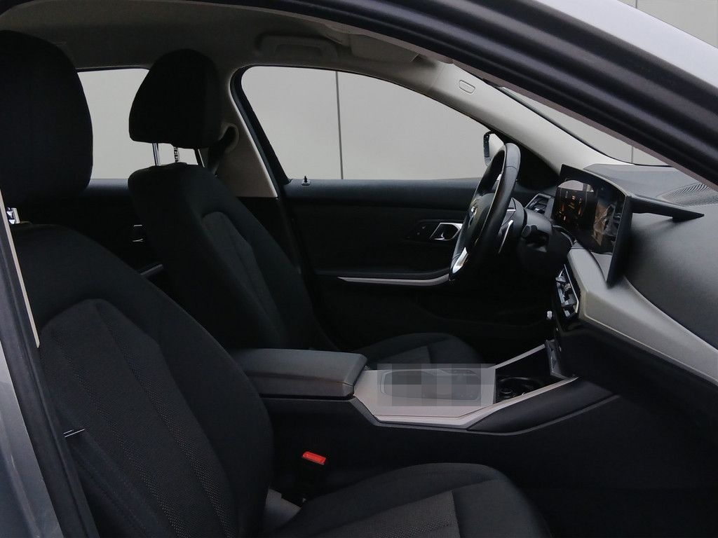 BMW 318i T. LED NAVI EL. HECKKL. PDC SHZ DAB FSE 17" foto 5