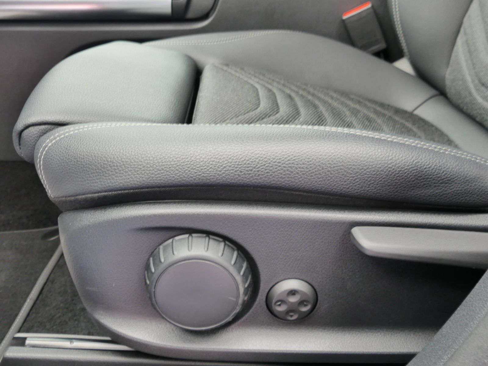 Mercedes-Benz B 180 Progressive +R-Kamera+Assist-Paket+LED-Sch foto 17