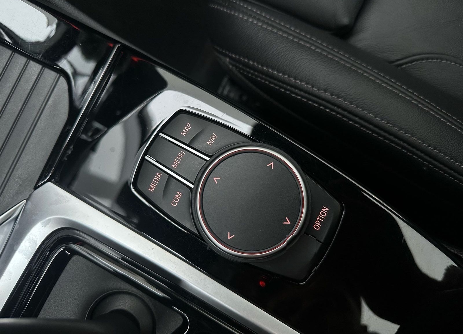 BMW X4 M40i AdapLED DA+ PA+ HuD Pano Standh. AHK foto 12