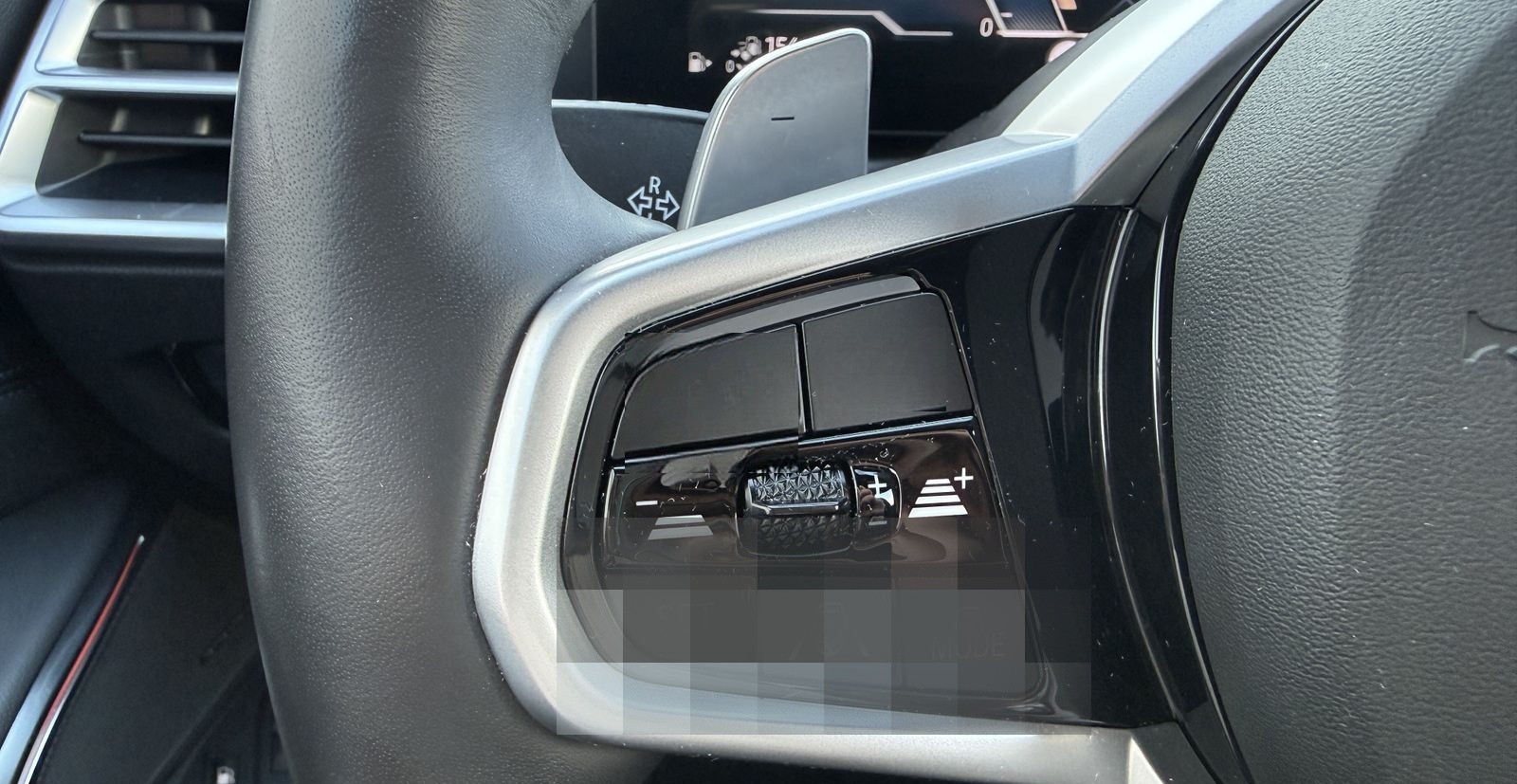 BMW 330e ///M Sport LED LC Prof HUD AHK LRH SHZ PDC  foto 25