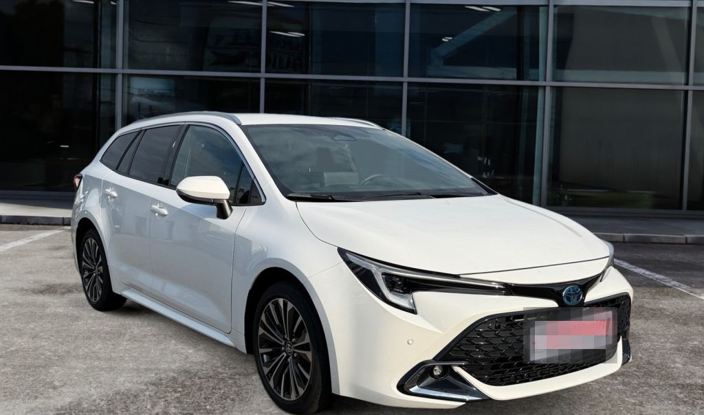 Toyota Corolla 1.8 Hybrid Touring Sports Teamplayer foto 8