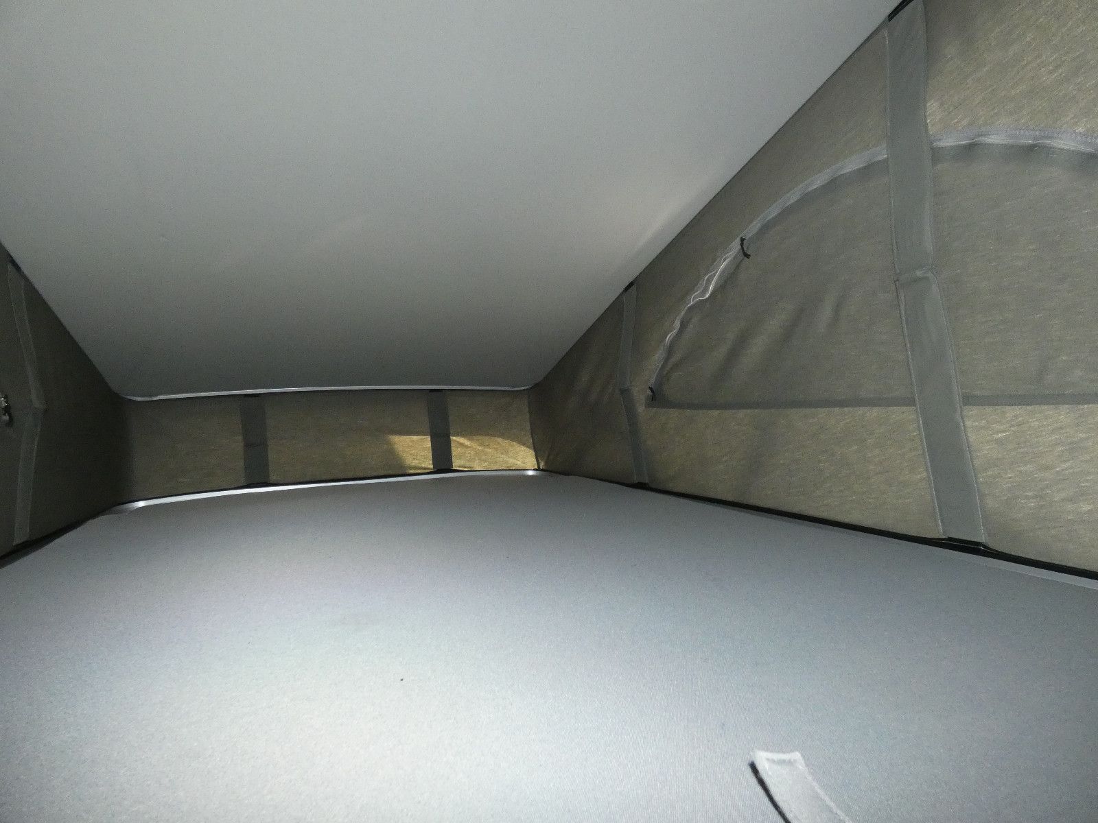Volkswagen T5.2 Multivan California Airbrush Airride Camper foto 18