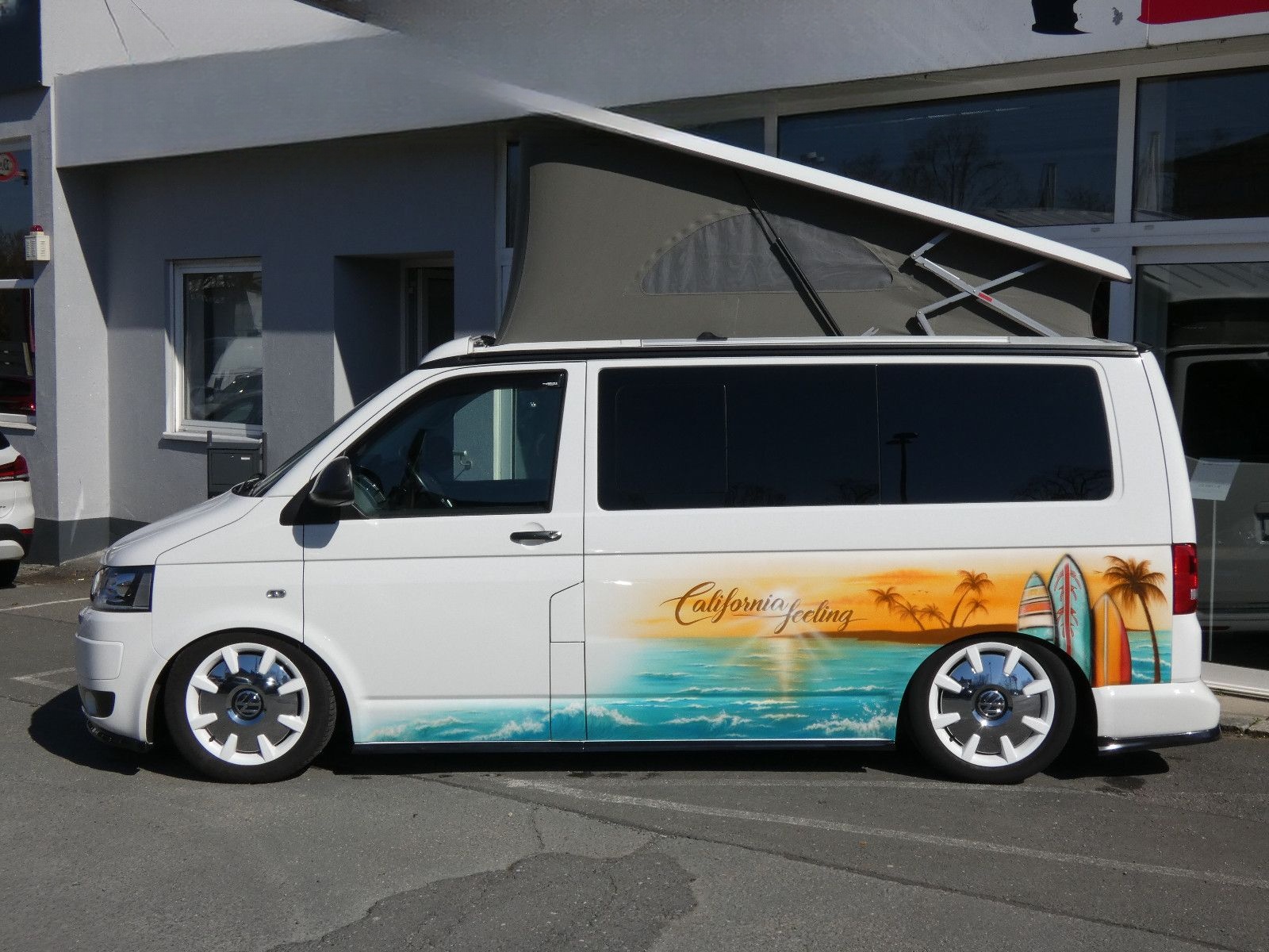 Volkswagen T5.2 Multivan California Airbrush Airride Camper foto 9