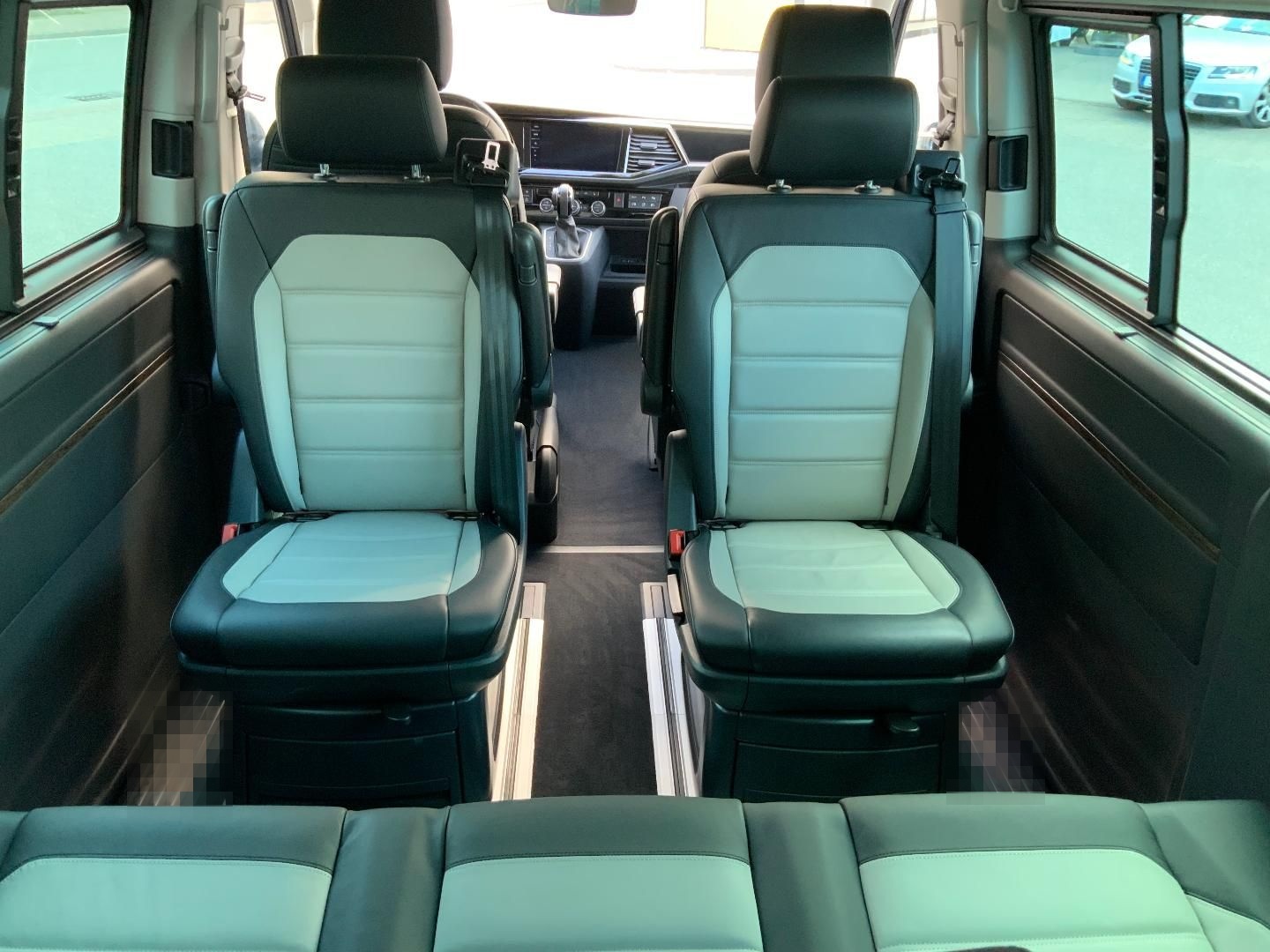 Volkswagen T6.1 Multivan Highline 2.0 TDI DSG 4Motion foto 12