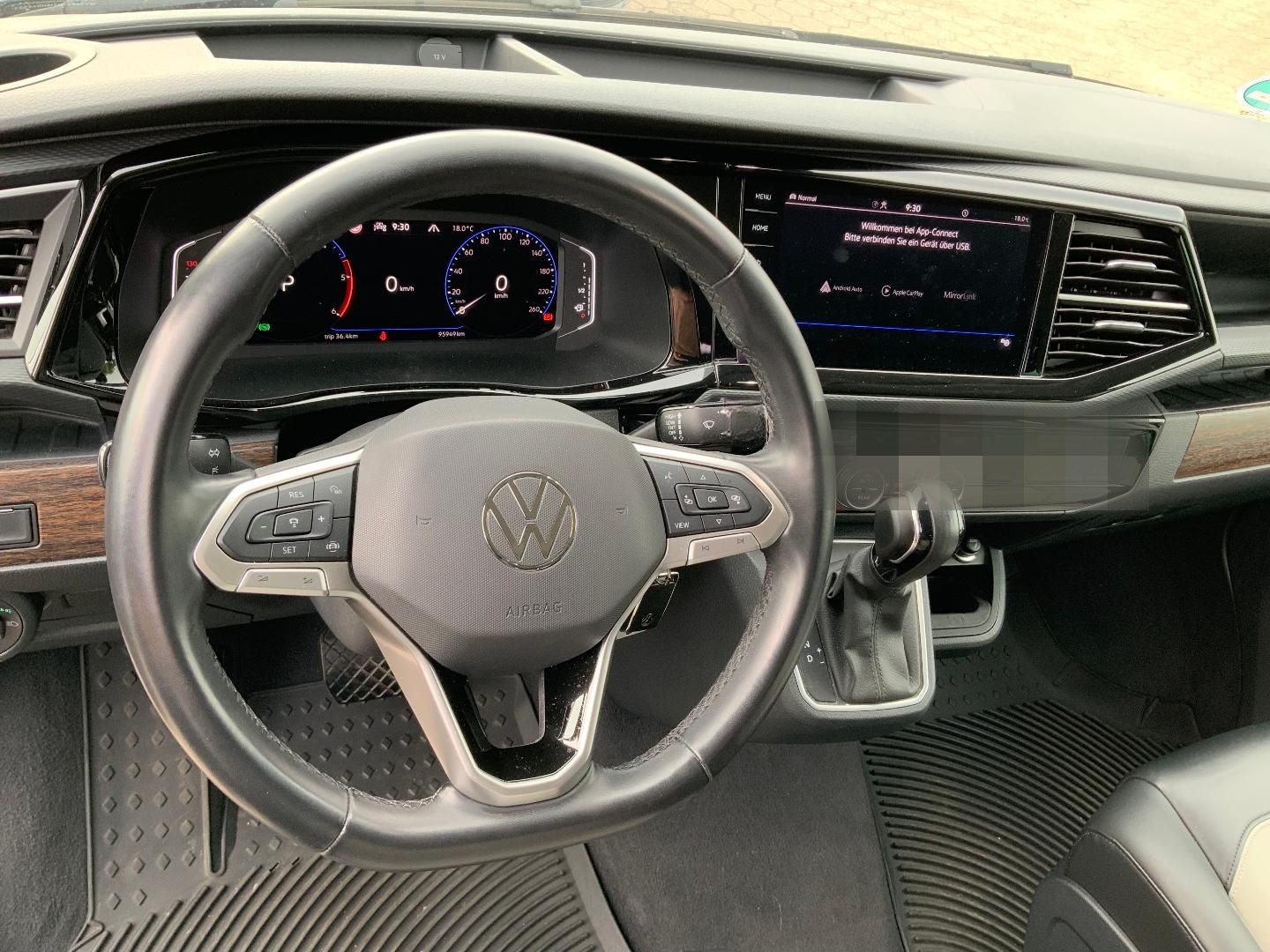 Volkswagen T6.1 Multivan Highline 2.0 TDI DSG 4Motion foto 6