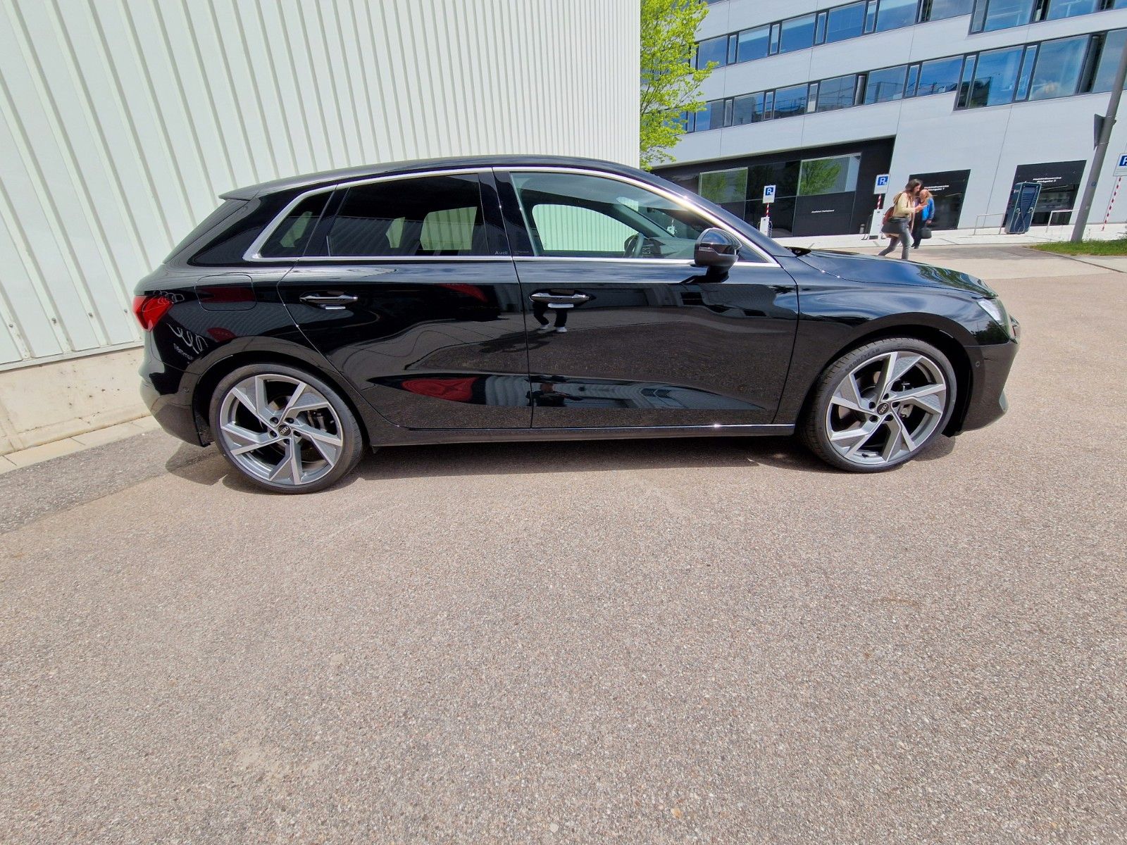 Audi A3 35 TFSI S tronic Sportback - foto 3