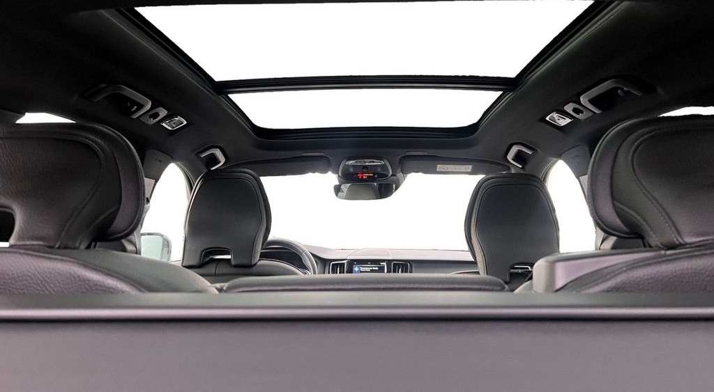 Volvo XC60 D4 R Design AHK HUD STANDHEIZUNG foto 9