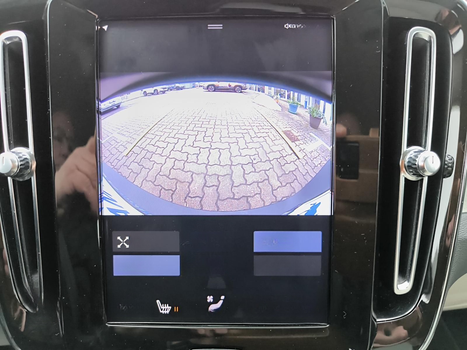 Volvo XC40 T3 Benzin Aut. Inscription AHK/Navi/Kamera foto 18