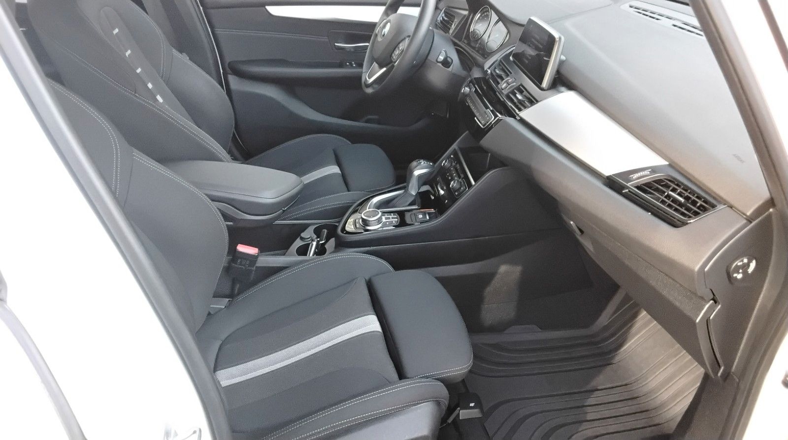 BMW 225 2 Active Tourer 225 xe Advantage foto 17
