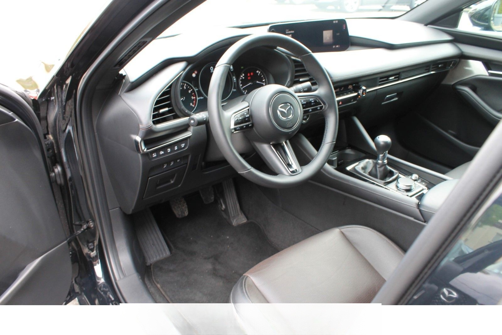 Mazda 3 Lim. 5-trg. Takumi*LEDER*MATRIX*360*BOSE*ACC* foto 11