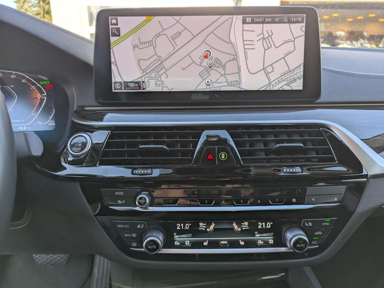 BMW 520d Sports.Leder HUD ACC Kamera Laser HiFi AHK foto 12