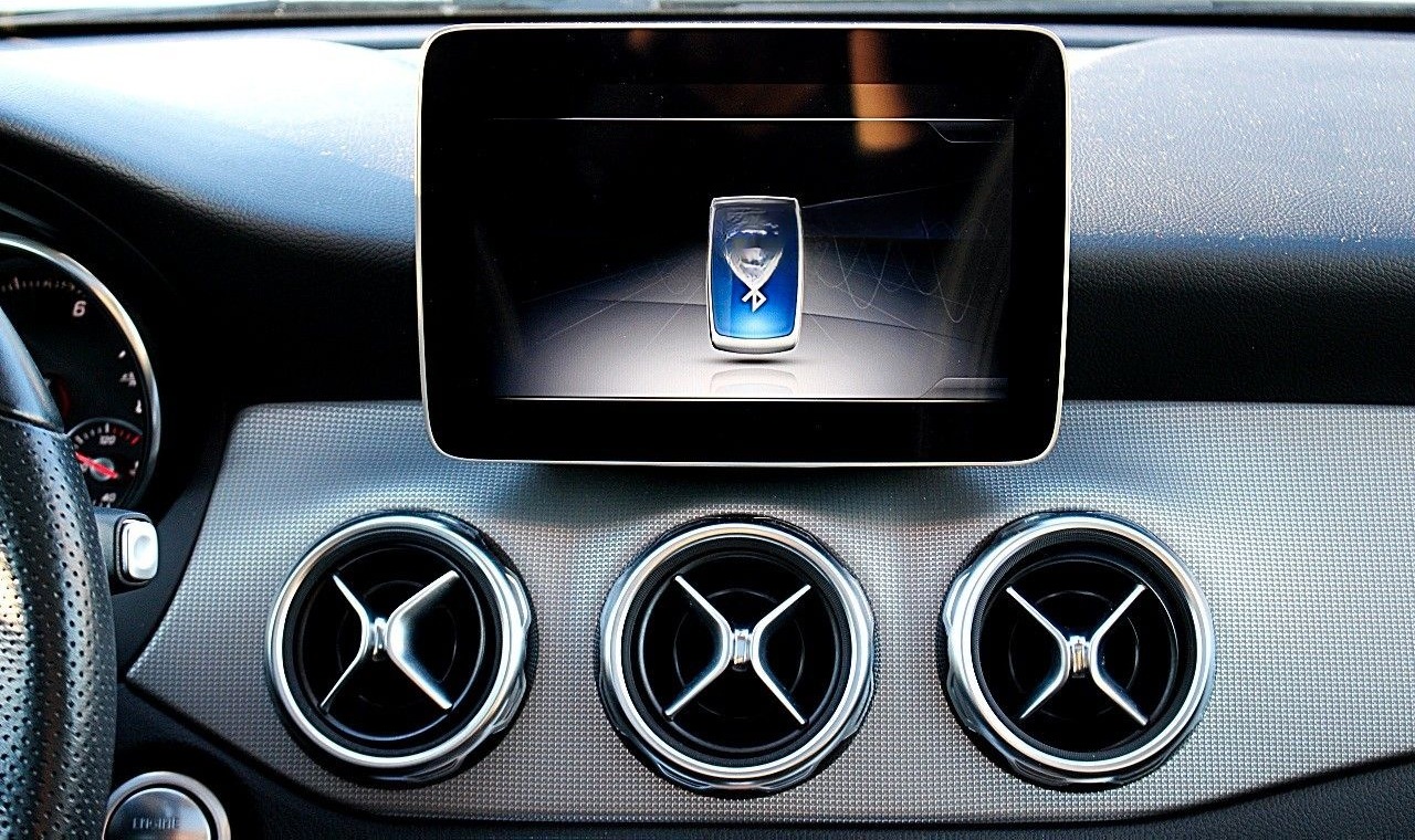 Mercedes-Benz GLA 180 Urban/LED/360°CAM/PANO/PDC/SHZ/NAVI/ foto 12