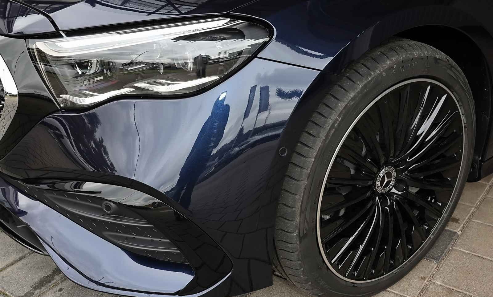 Mercedes-Benz E 220 d 4M T AMG NP95.342+360°+AHK+Pano+Standhz foto 3