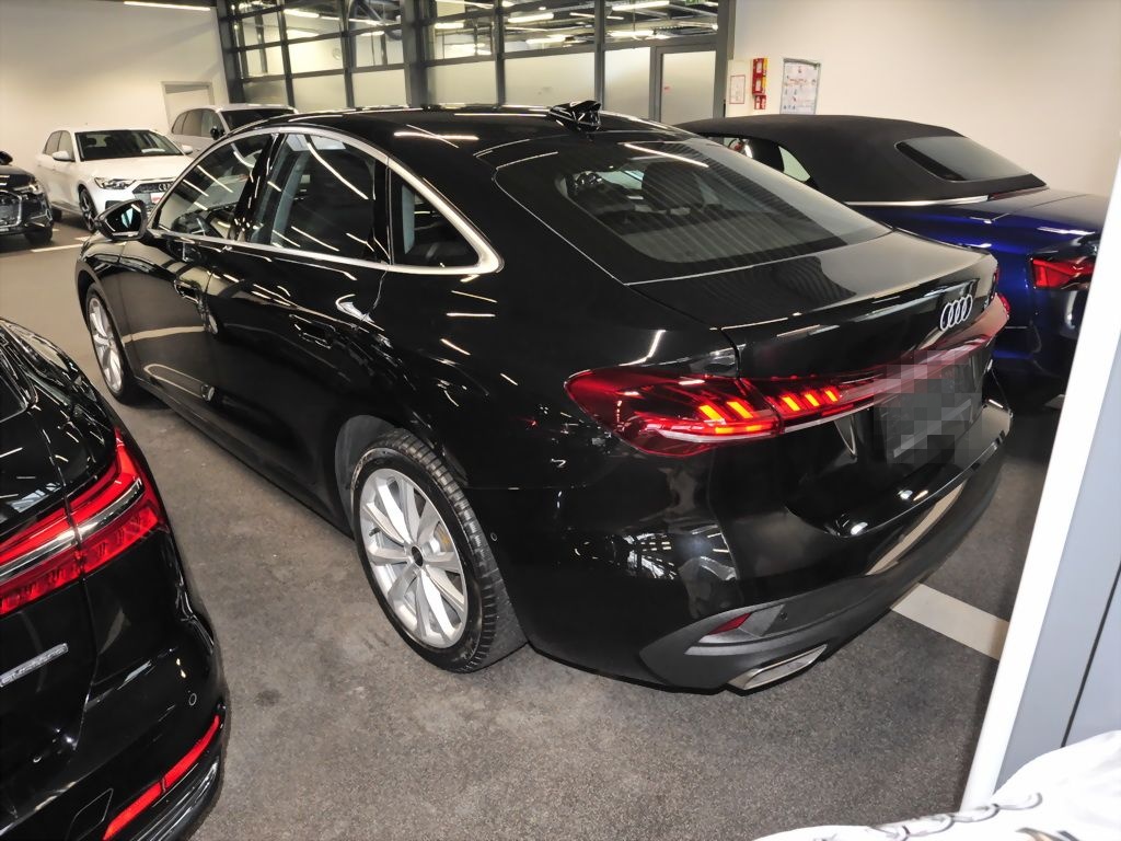 Audi A5 2,0 TFSI quattro S tronic Navi PDC Sitzhzg. foto 2