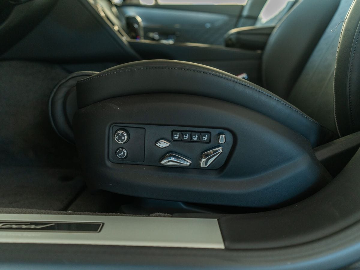 Bentley Flying Spur Speed MY25 | Akrapovic | Carbon-Pak. foto 14