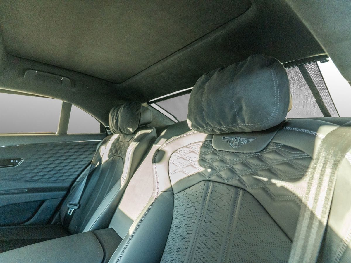 Bentley Flying Spur Speed MY25 | Akrapovic | Carbon-Pak. foto 18