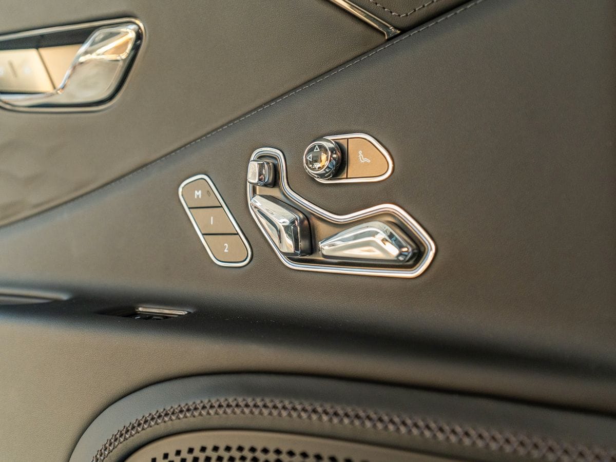 Bentley Flying Spur Speed MY25 | Akrapovic | Carbon-Pak. foto 19
