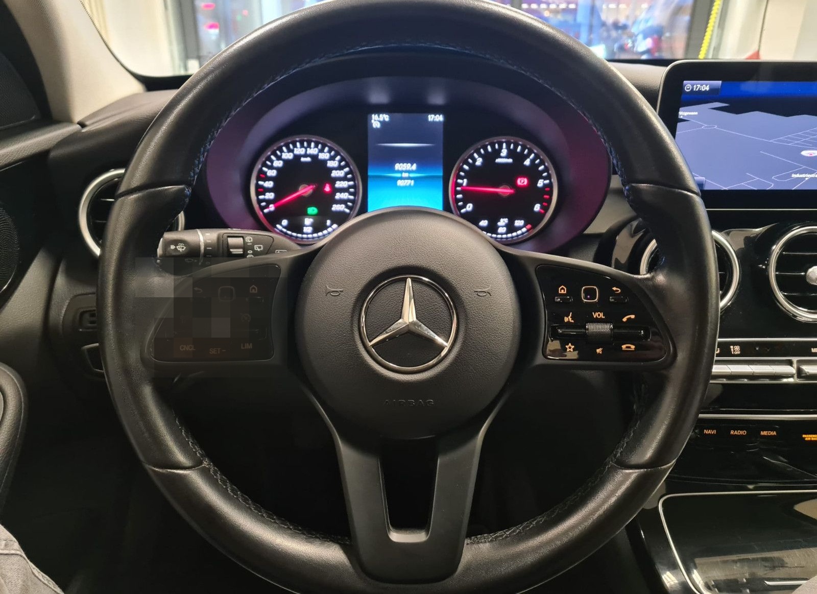 Mercedes-Benz C 180d T-Modell / LED HP / GEPFLEGT / foto 15