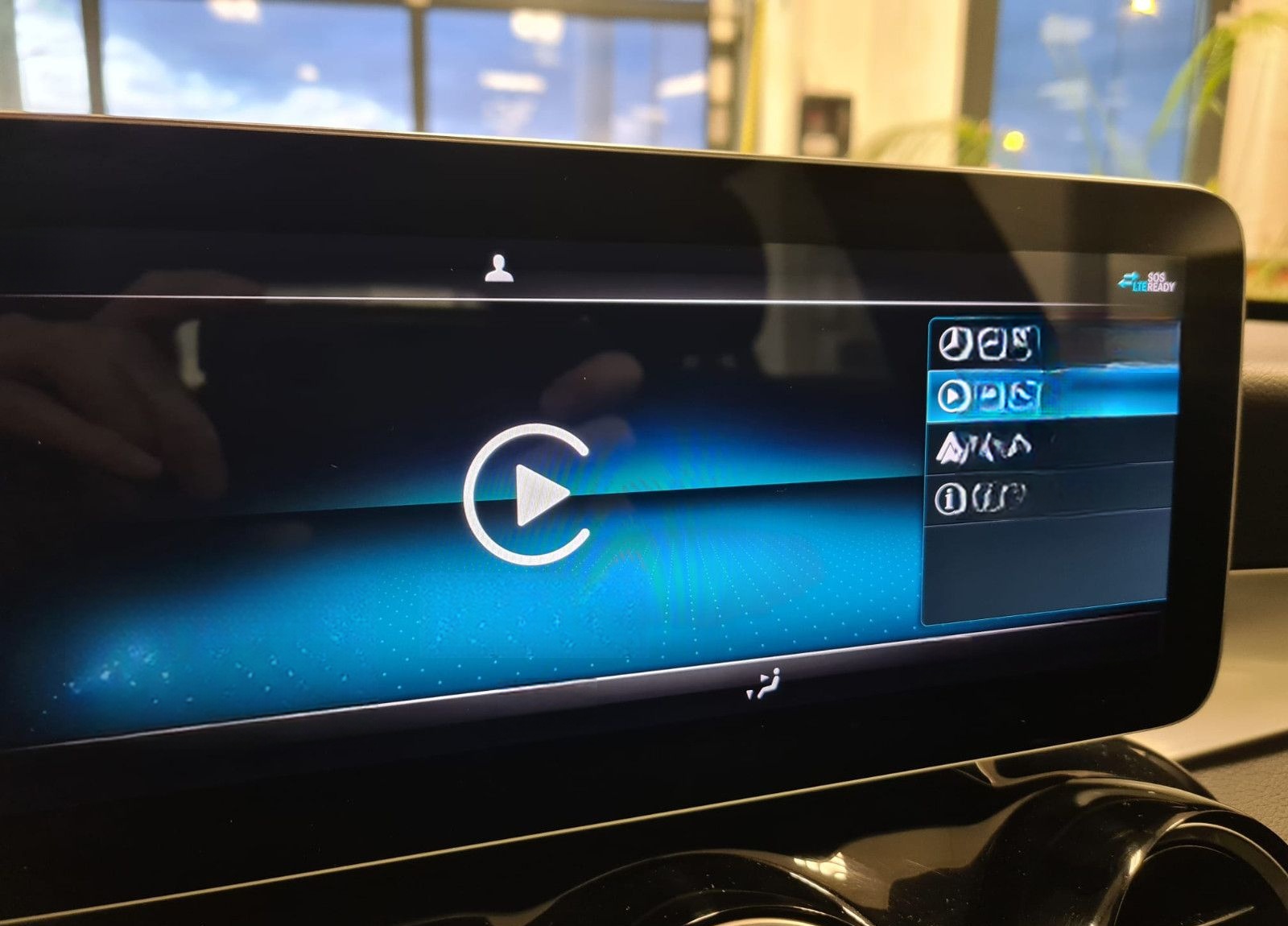 Mercedes-Benz C 180d T-Modell / LED HP / GEPFLEGT / foto 21