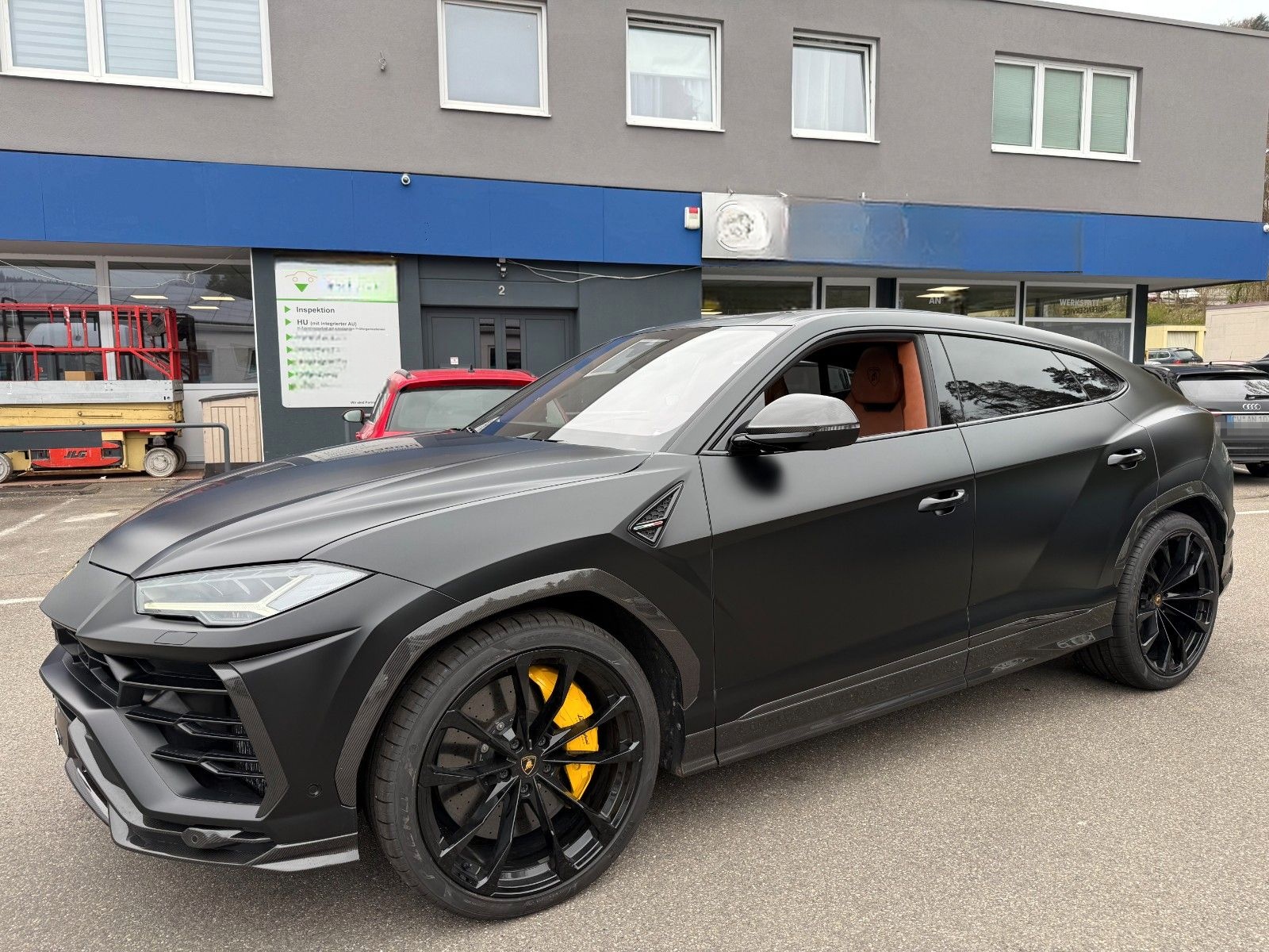 Lamborghini Urus Pano 360° Carbon Akrapovic Garantie 10/2027 foto 2