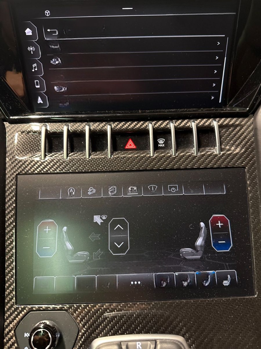 Lamborghini Urus Pano 360° Carbon Akrapovic Garantie 10/2027 foto 20