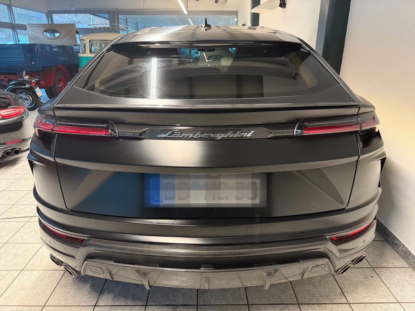 Lamborghini Urus Pano 360° Carbon Akrapovic Garantie 10/2027 foto 4