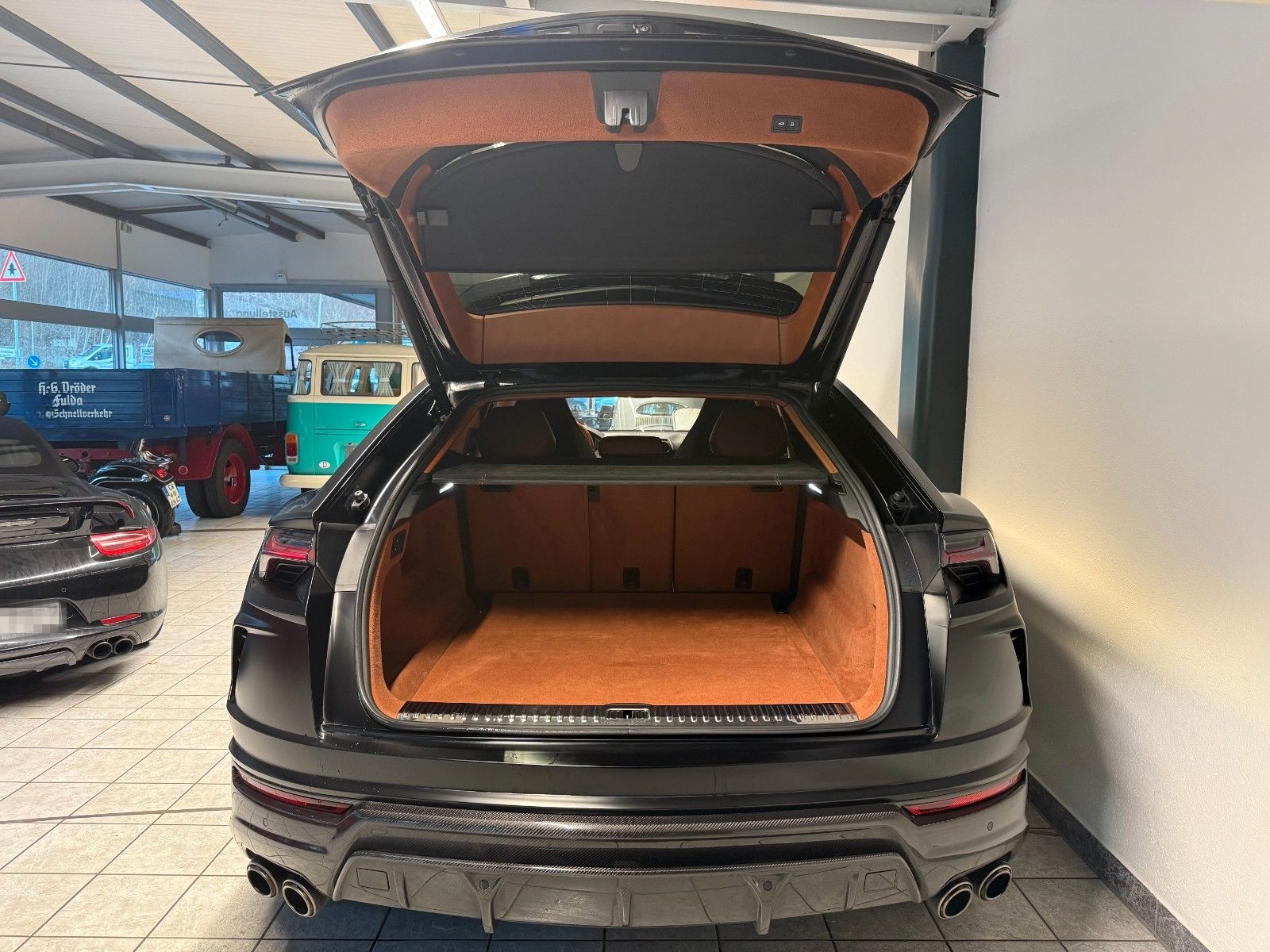 Lamborghini Urus Pano 360° Carbon Akrapovic Garantie 10/2027 foto 5