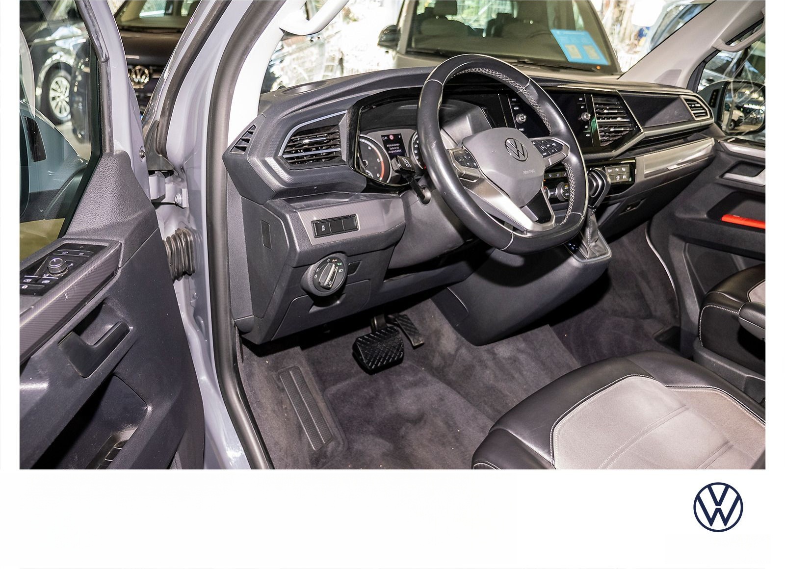 Volkswagen T6.1 Multivan Generation SIX  DSG 2.0 TDI foto 4