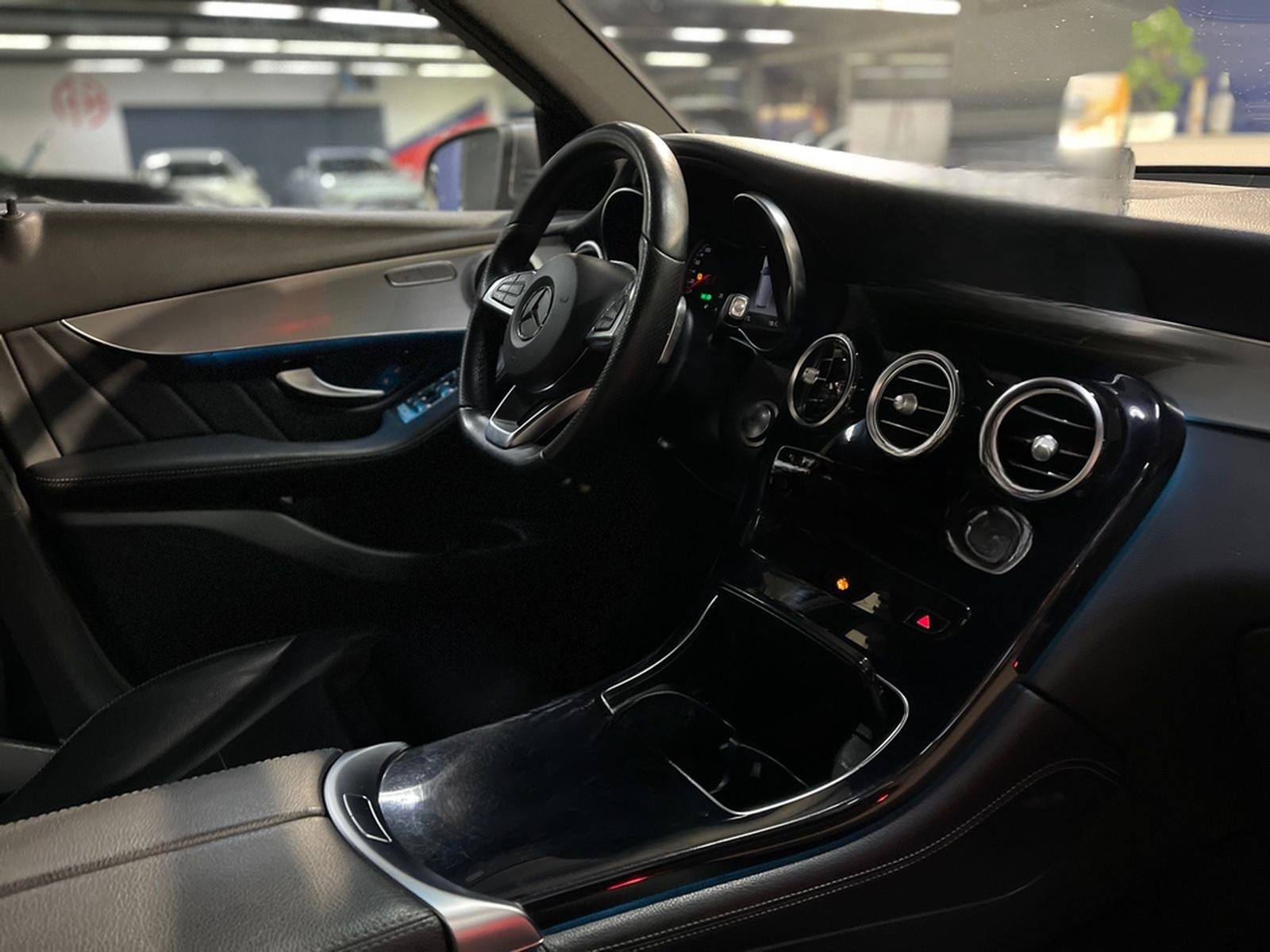 Mercedes-Benz GLC 250 4Matic/KEYLESS/R-KAM/AHK/Apple CarPlay foto 11