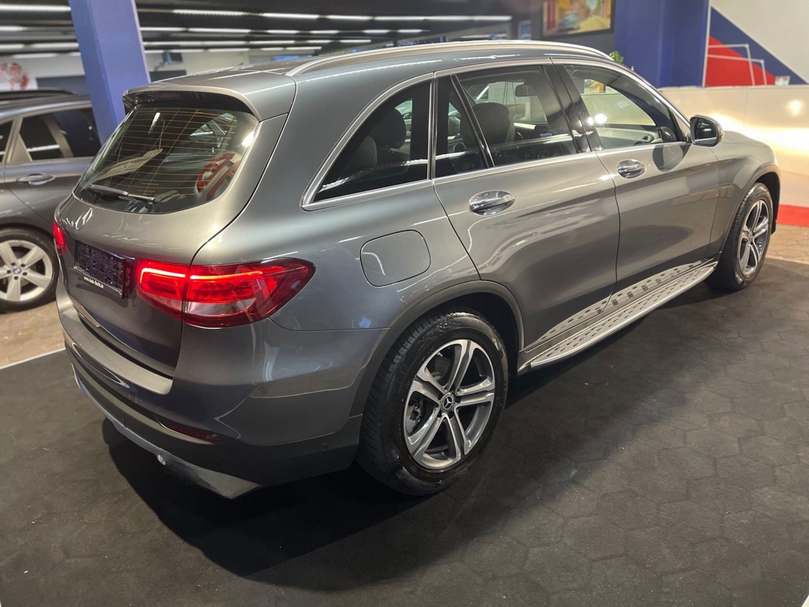 Mercedes-Benz GLC 250 4Matic/KEYLESS/R-KAM/AHK/Apple CarPlay foto 6