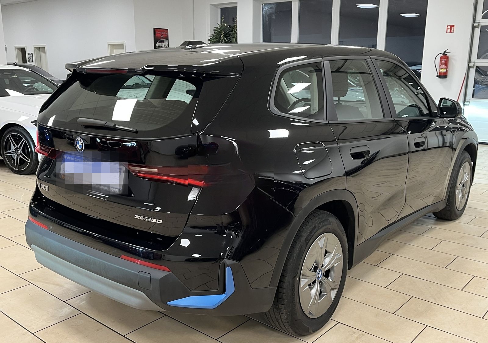 BMW iX1 30 xDrive*LED*Navi*R-Cam*CarPlay*SHZ*Curved* foto 4